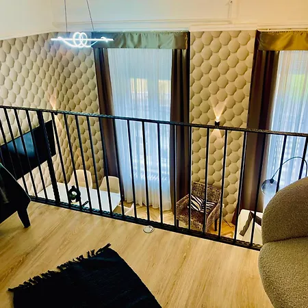 Brookforest Belvarosi 3 * 데브레첸